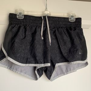 Medium Nike dri-fit shorts